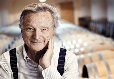 Rafael Moneo primer plano escultor becada